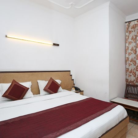 Capital O 10750 Hotel Vivek نيودلهي المظهر الخارجي الصورة