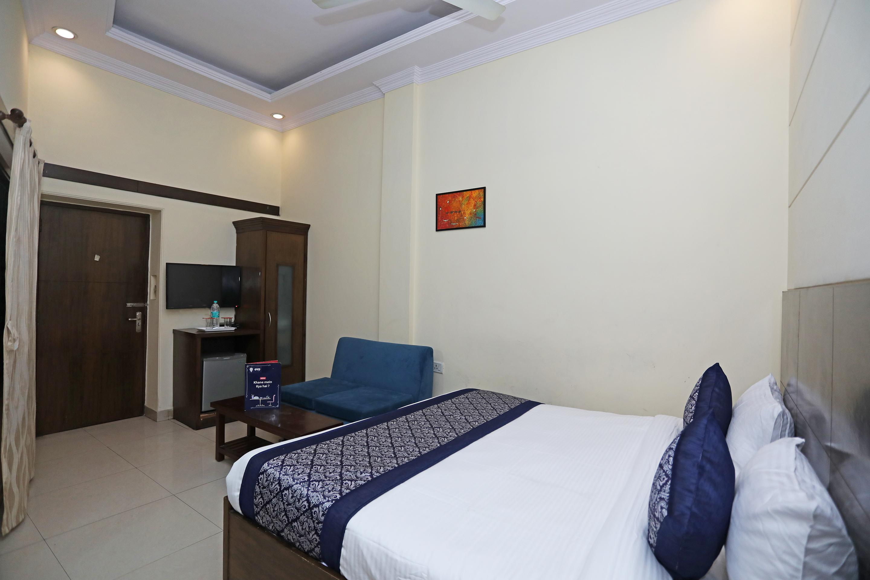 Capital O 10750 Hotel Vivek نيودلهي المظهر الخارجي الصورة