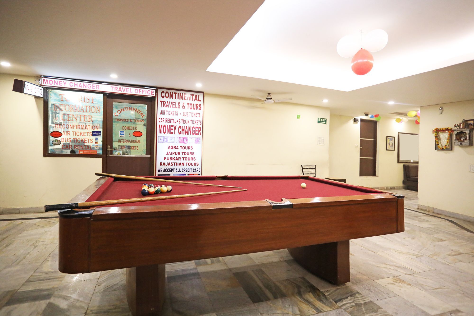 Capital O 10750 Hotel Vivek نيودلهي المظهر الخارجي الصورة